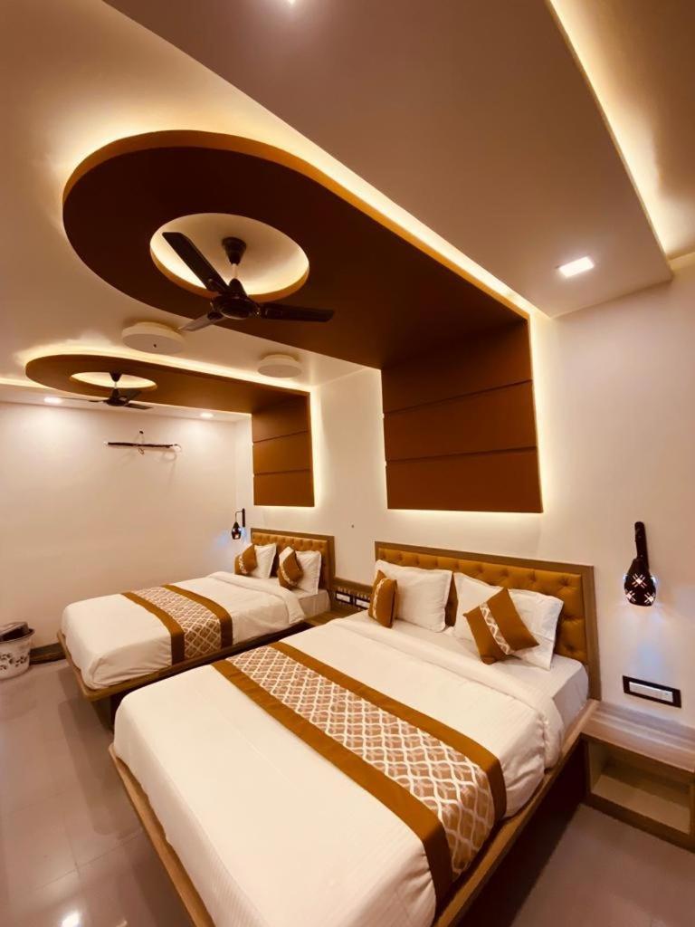Hollywood Palace Resort Panchgani Eksteriør bilde